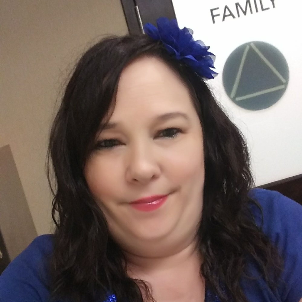 Meet your Posher, Michele